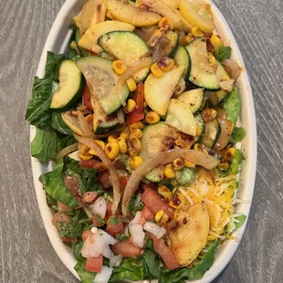 Salad Bowl with Freshly Grilled Vegetables