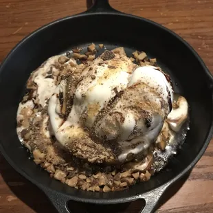 Amazing! Ooey gooey toffee cake