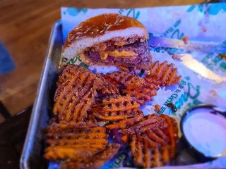 Dan's Bar and Grill