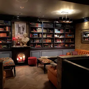 The Library bar has a real library!