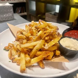 Truffle fries - try it.