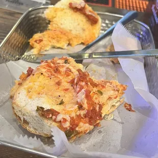 Too much bread on the hero