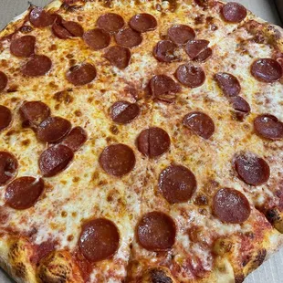 Pepperoni pizza
