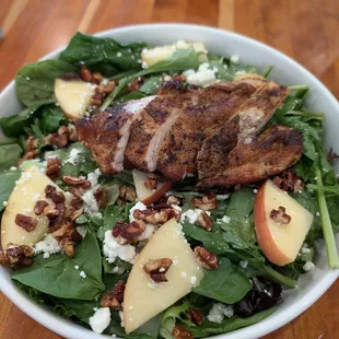 Goat cheese and apple salad.