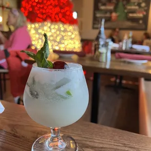Zero Proof: White Christmas Mojito