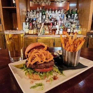 Bistro Burger With Fries