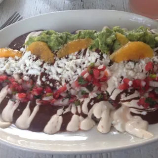 Enmoladas De Pato
