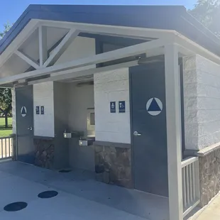 The OASIS of public restrooms to save the bladder and refill a water bottle.