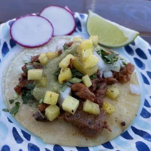 Al pastor taco