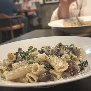 pasta dish, pasta, food