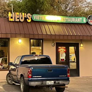 Front of restaurant
