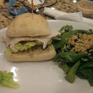 Turkey avocado sandwich... Delish!