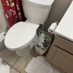 Trash full all over the condo