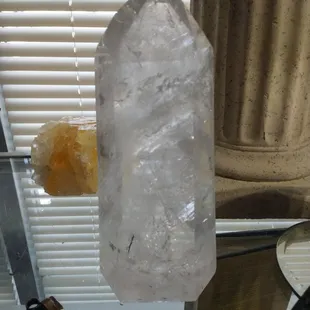 Large Quartz Point