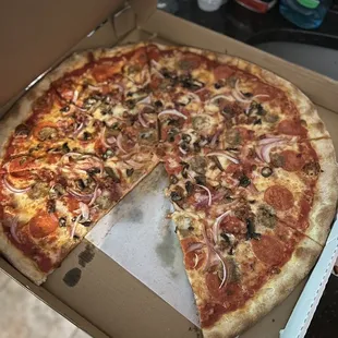 Supreme pizza, minus green peppers- my preference