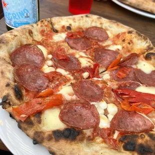 Mama Lil 's Peppers Pizza