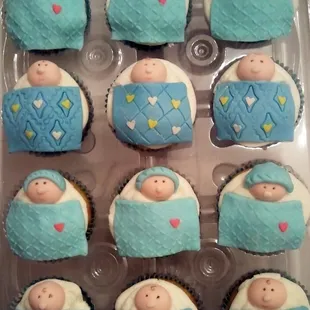 Baby shower "Blankie" cupcakes!