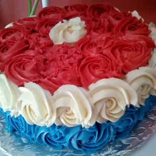 Patriotic roses cake!