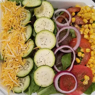 Veggie party salad