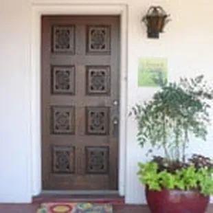 Front Door Liferoot Acupuncture of Tucson a center for massage therapy, traditional chinese Medicine and acupuncture.