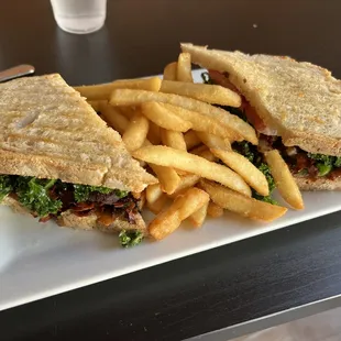 BLT