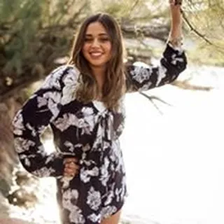 Bella A.