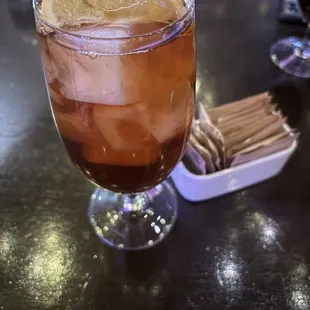 Ice tea with a side of raw sugar