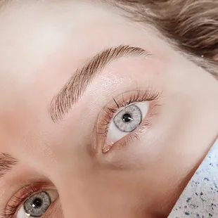 Lash lift &amp; brow wax