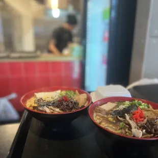 Lifting Noodles Ramen - Battery