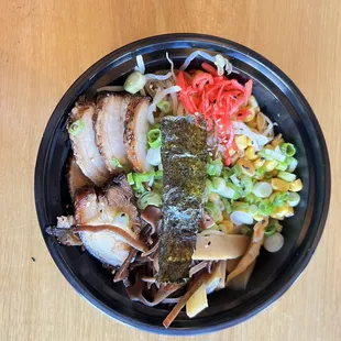 noodle soup, ramen, ramen and noodles, noodles, noodle dish, food