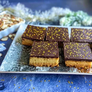Dark Chocolate Almond Frangipane Bars