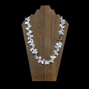 Fine pearl work by Rhonda Munzinger