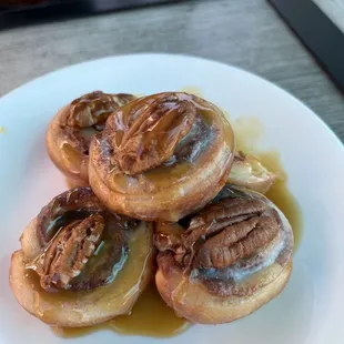 Mini cinnamon middles so yum!