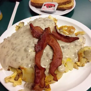 Pat&apos;s Mess!