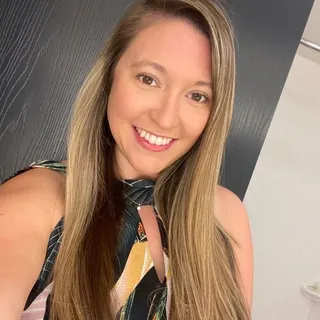Shelly B.