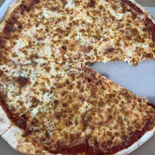Cheese pizza