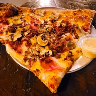 food, pizza