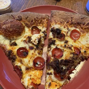 The Sparky Specialty Whole Pies 18&quot;