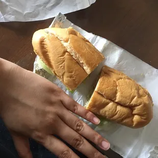 Size of fish poboy