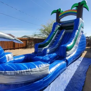 15ft dolphine/rainbow slide