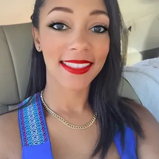 Traci T.