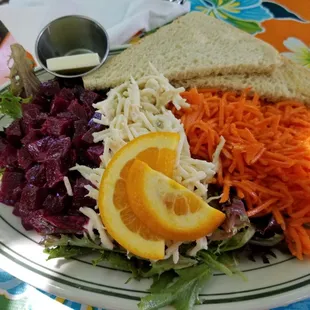 Trios De Terre Salad
