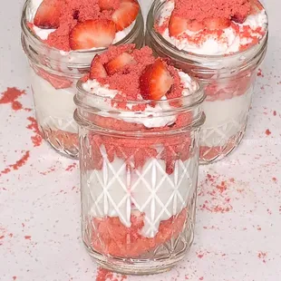 Strawberry Crunch Cheesecake Jar