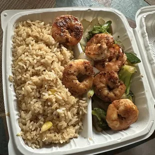 Hibachi Jumbo Shrimp - with 6 instead of the stated 12 shrimp.