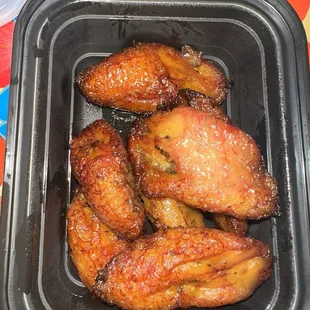 fried chicken, fried chicken wings, chicken wings and fried chicken, food, chicken, bbq chicken, chicken wings, bbq wings, poultry