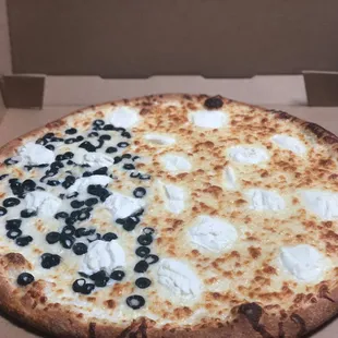 Bianca Pizza with half Black Olives !