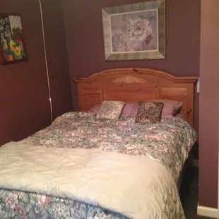 Moon Glory queen room