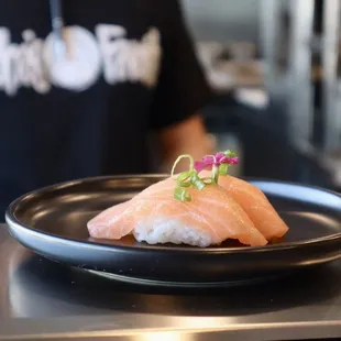 Salmon Nigiri