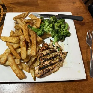 Charbroiled chicken breast entrée