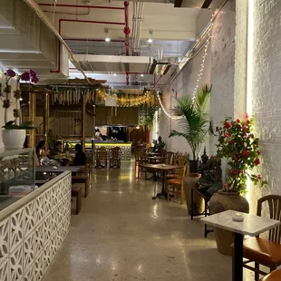 Checking out this new hot spot in Fi-Di!!